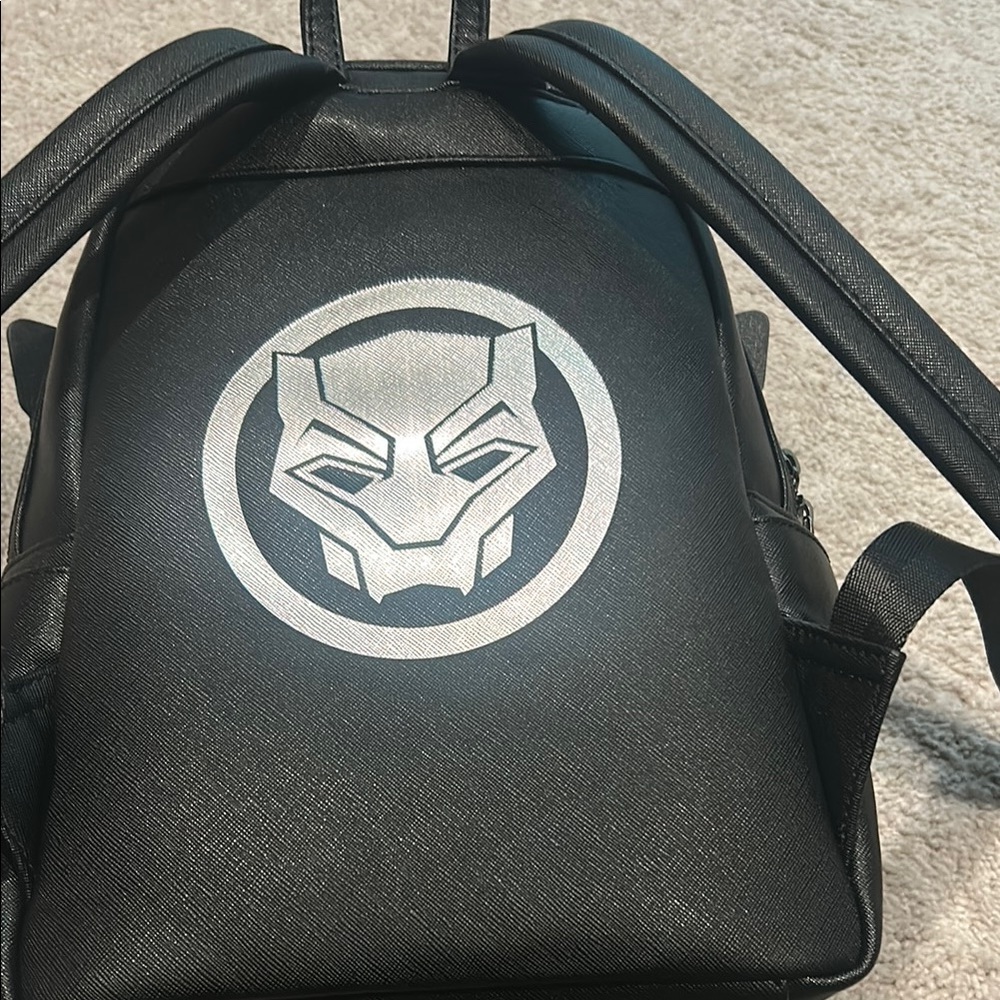 Loungefly Black Panther Backpack Unused - Picture 3 of 5